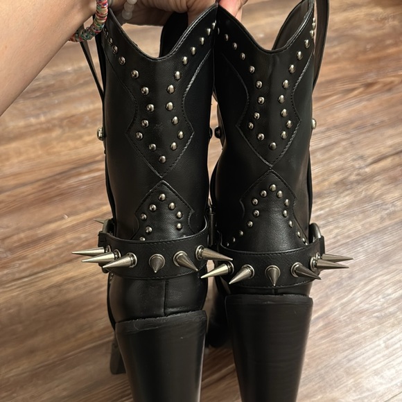 EPIC rocker spiked studded dollskill Cowgirl WESTERN boots - Picture 1 of 10